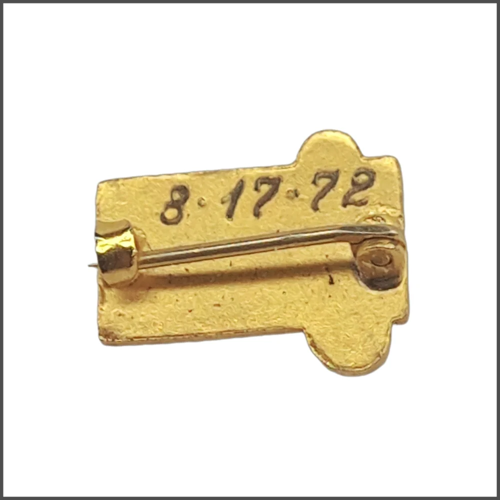 Music Note Brooch Gold Tone Treble Clef Pin 1972